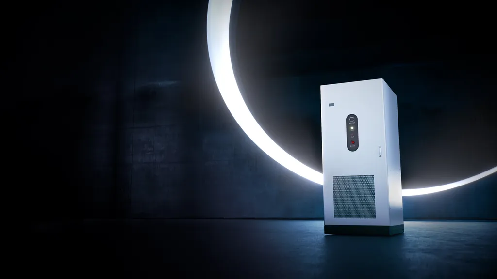 sonnen sonnenPro Compact 261 commercial battery in front of a glowing ring of light